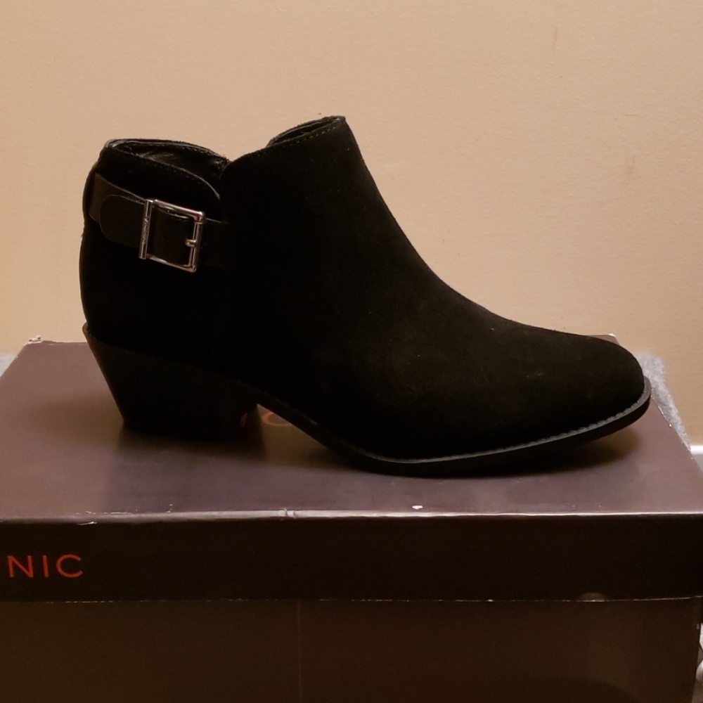 Vionic Suede Booties
